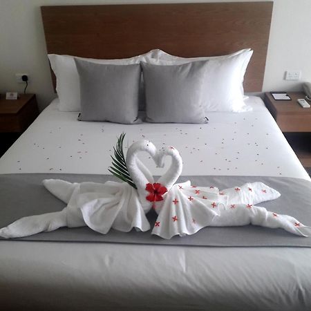 Nalagi Hotel Nadi Kültér fotó