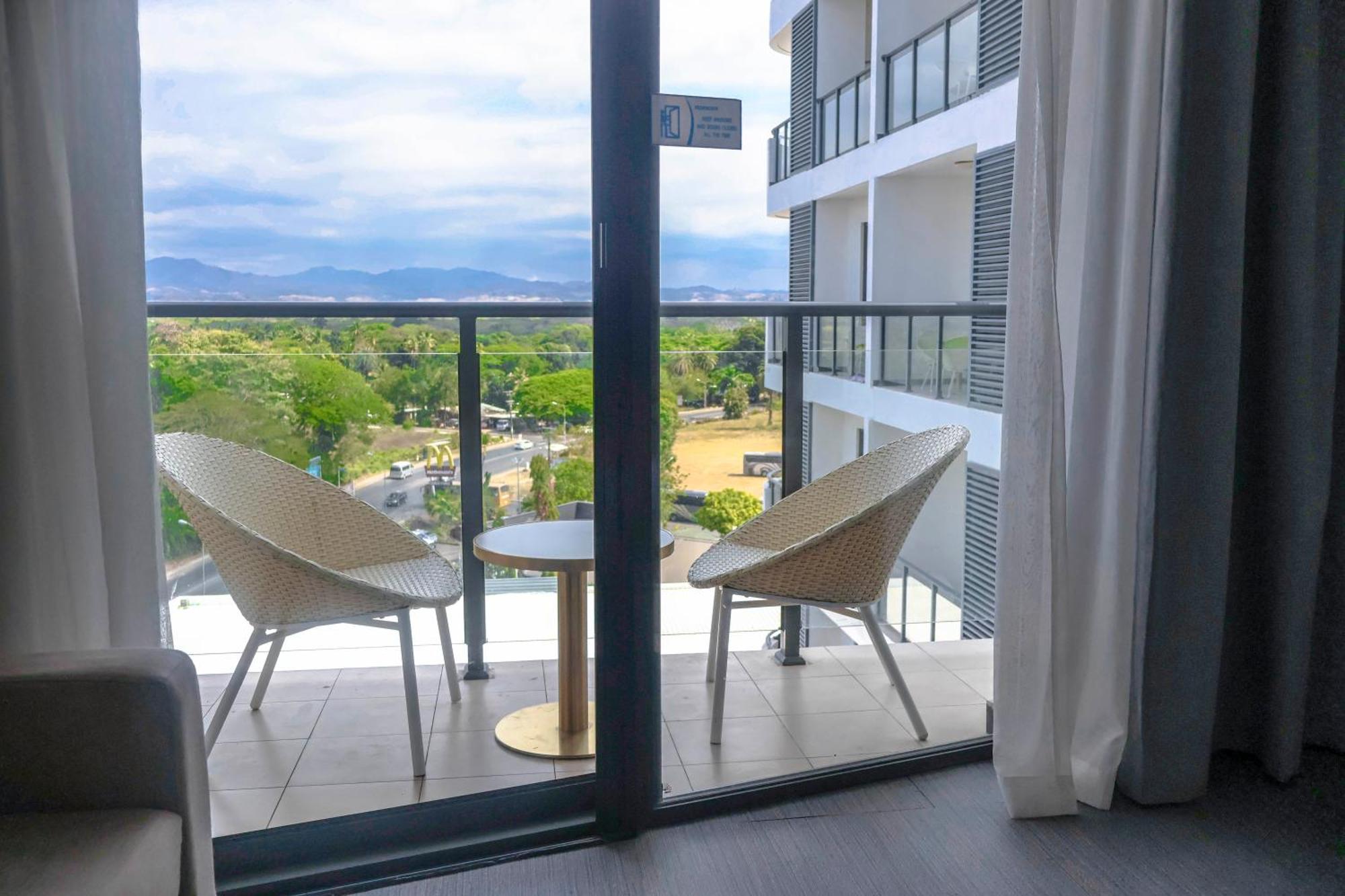 Nalagi Hotel Nadi Kültér fotó