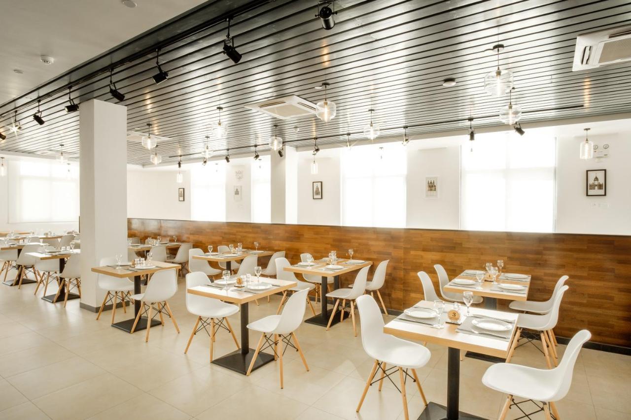 Nalagi Hotel Nadi Kültér fotó