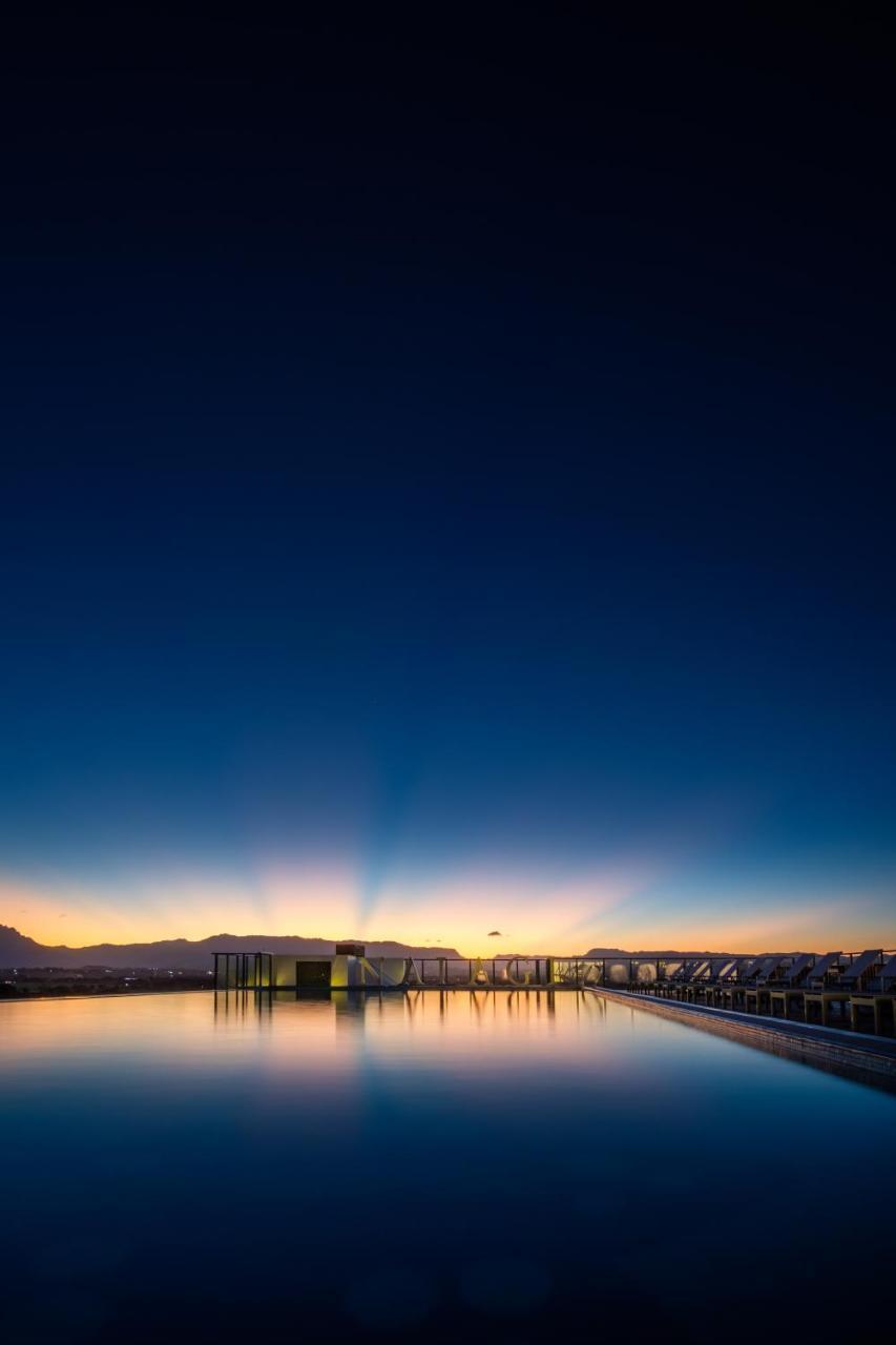 Nalagi Hotel Nadi Kültér fotó